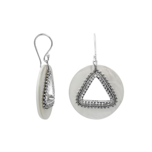 AE-1184-MOP Sterling Silver Round Shape Earring With Mother Of Pearl Jewelry Bali Designs Inc 